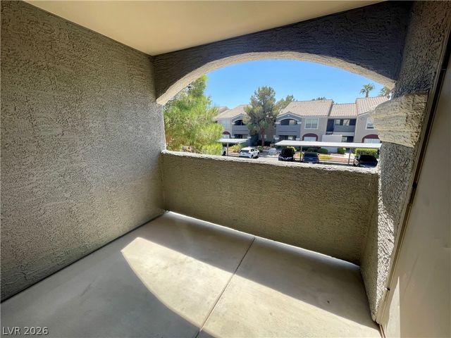 5055 West Hacienda Avenue 2142, Las Vegas, NV 89118