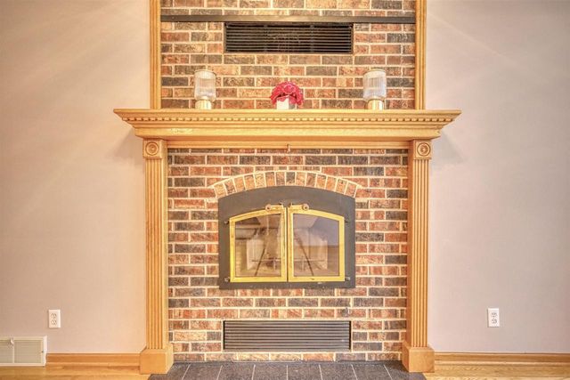 3115 Hawks Haven Trail, Deforest, WI 53532