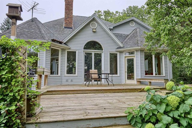 3115 Hawks Haven Trail, Deforest, WI 53532