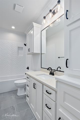 857 Walstonburg Lane, Benton, LA 71006