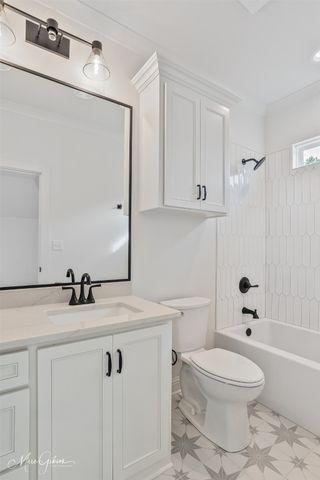 857 Walstonburg Lane, Benton, LA 71006