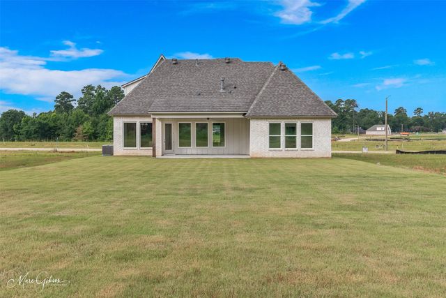 857 Walstonburg Lane, Benton, LA 71006