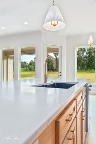 857 Walstonburg Lane, Benton, LA 71006