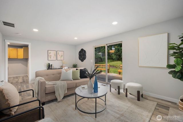 7506 S L Street, Tacoma, WA 98408
