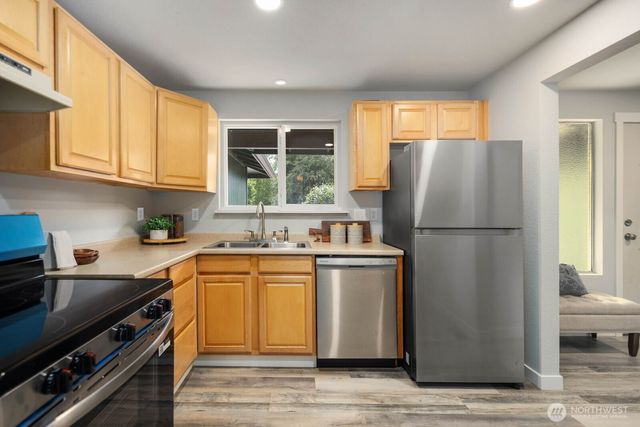 7506 S L Street, Tacoma, WA 98408