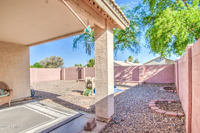 937 E NARDINI Street, San Tan Valley, AZ 85140