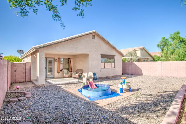 937 E NARDINI Street, San Tan Valley, AZ 85140