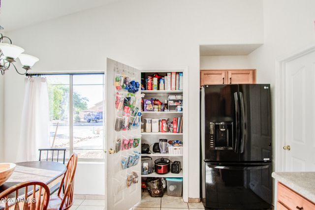 937 E NARDINI Street, San Tan Valley, AZ 85140