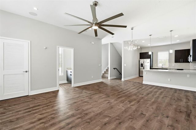 4810 W MCELROY AVENUE 7, Tampa, FL 33611