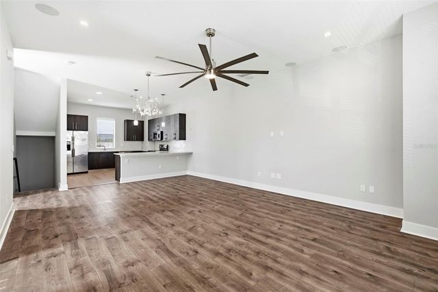 4810 W MCELROY AVENUE 7, Tampa, FL 33611