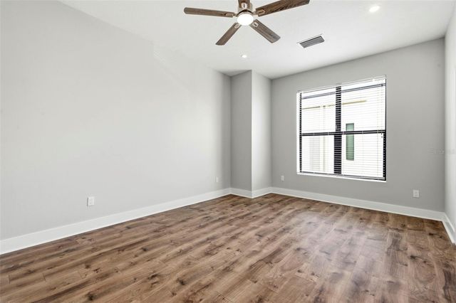 4810 W MCELROY AVENUE 7, Tampa, FL 33611