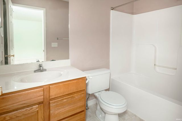 5713 W Monarch Court, Bloomington, IN 47403