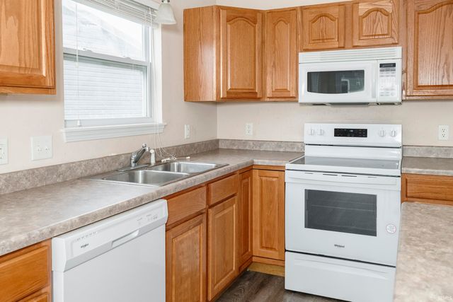 5713 W Monarch Court, Bloomington, IN 47403