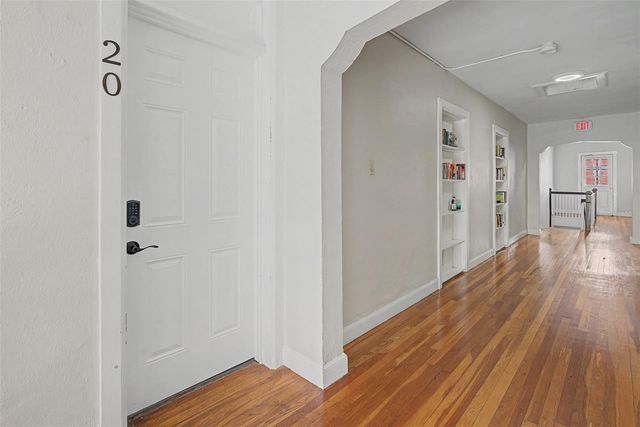 517 COLUMBIA DRIVE 20, Tampa, FL 33606