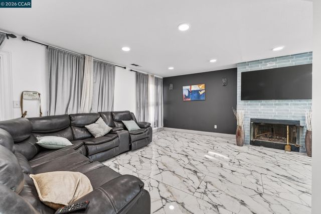 5228 Cedar Ridge Way, Antioch, CA 94531