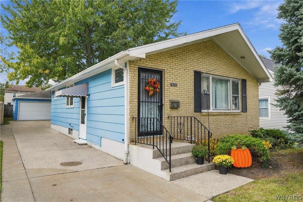 633 Brighton Road, Tonawanda, NY 14150