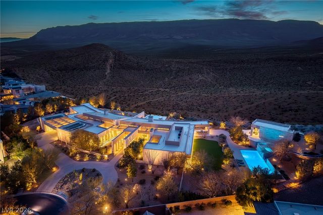 36 Quiet Moon Lane, Las Vegas, NV 89135