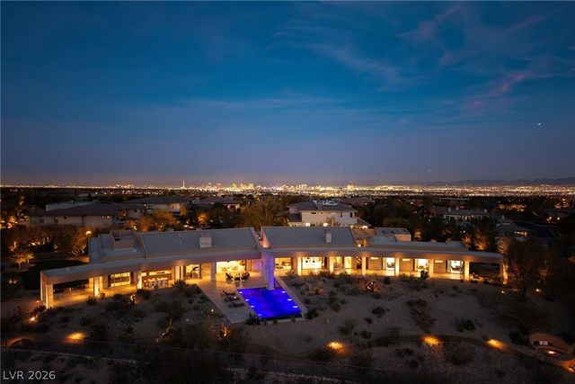 36 Quiet Moon Lane, Las Vegas, NV 89135