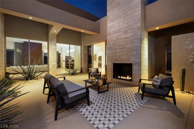 36 Quiet Moon Lane, Las Vegas, NV 89135