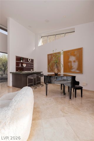 36 Quiet Moon Lane, Las Vegas, NV 89135