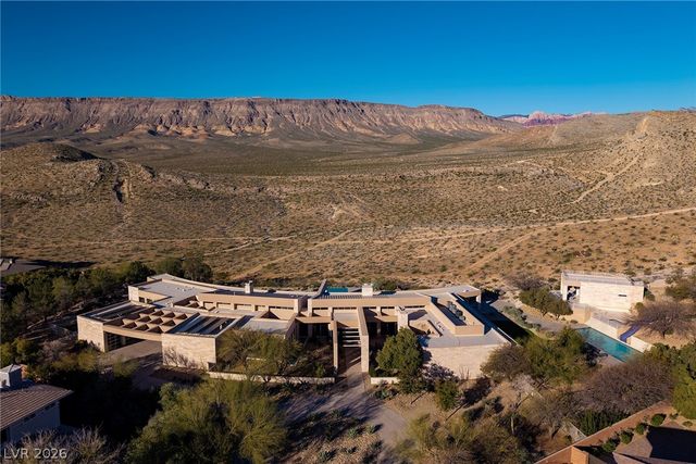 36 Quiet Moon Lane, Las Vegas, NV 89135