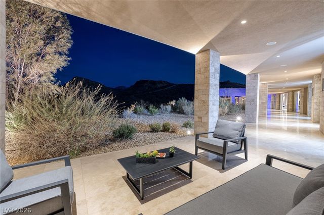 36 Quiet Moon Lane, Las Vegas, NV 89135