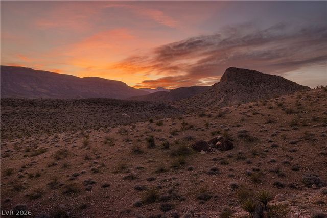 36 Quiet Moon Lane, Las Vegas, NV 89135