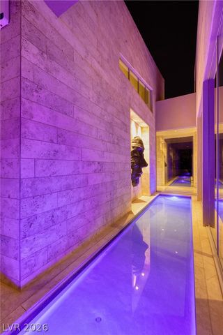 36 Quiet Moon Lane, Las Vegas, NV 89135