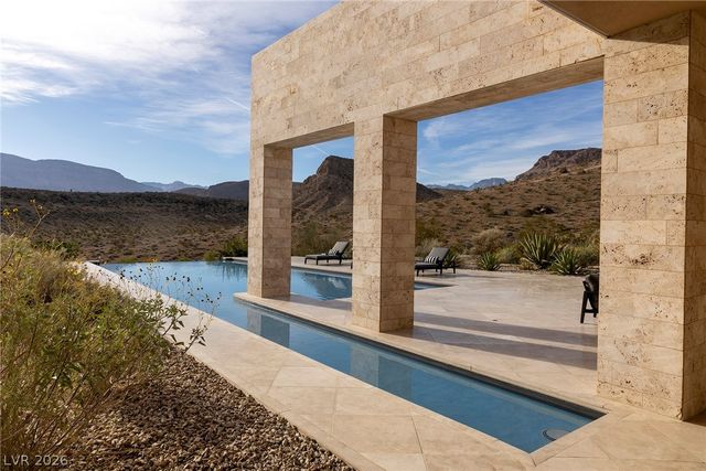 36 Quiet Moon Lane, Las Vegas, NV 89135