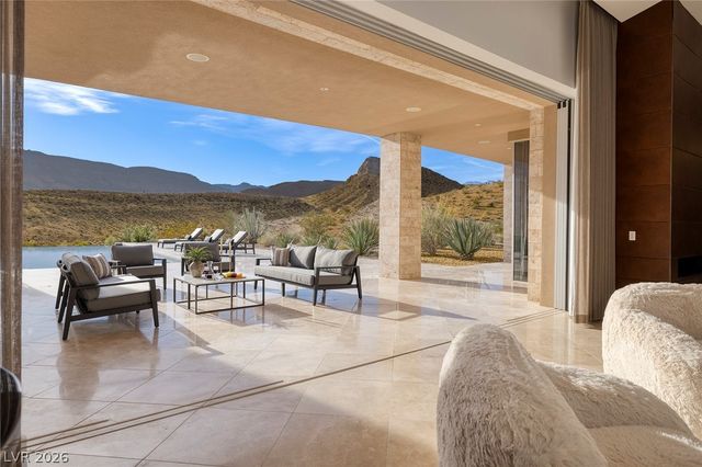 36 Quiet Moon Lane, Las Vegas, NV 89135