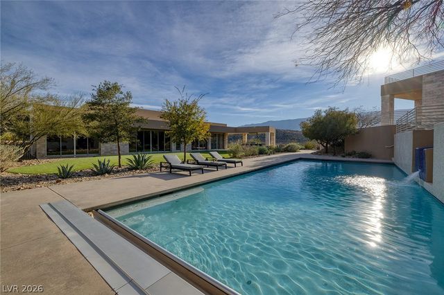 36 Quiet Moon Lane, Las Vegas, NV 89135