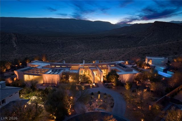 36 Quiet Moon Lane, Las Vegas, NV 89135