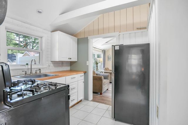 20 Norse Rd, Dennis, MA 02660
