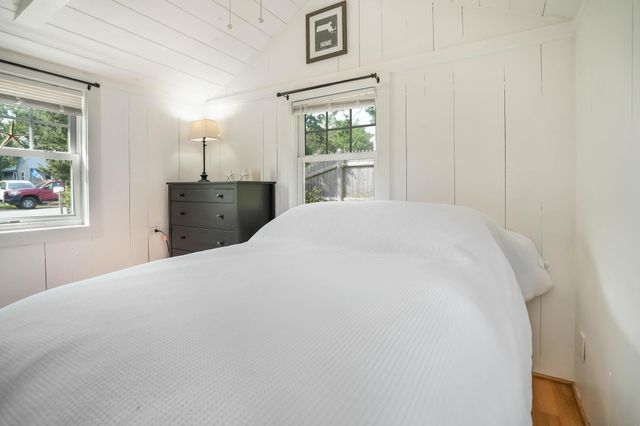 20 Norse Rd, Dennis, MA 02660