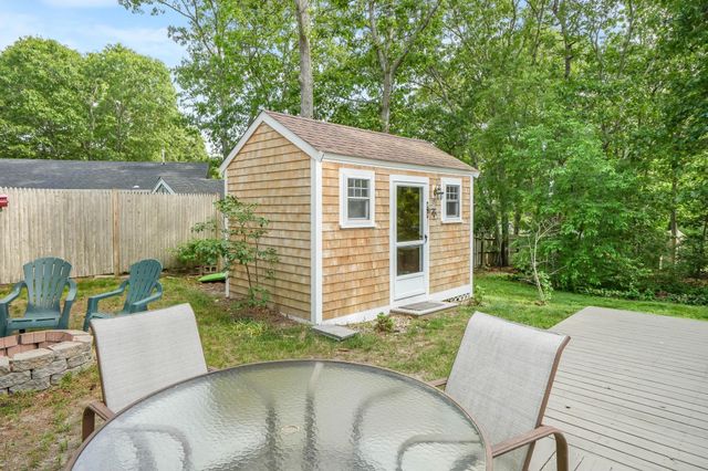 20 Norse Rd, Dennis, MA 02660