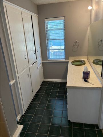 3502 High Meadows Drive, Abilene, TX 79605