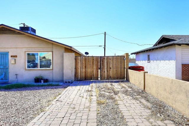 4247 W CULVER Street, Phoenix, AZ 85009