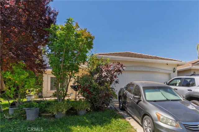 123 Manzanita Avenue, Merced, CA 95341
