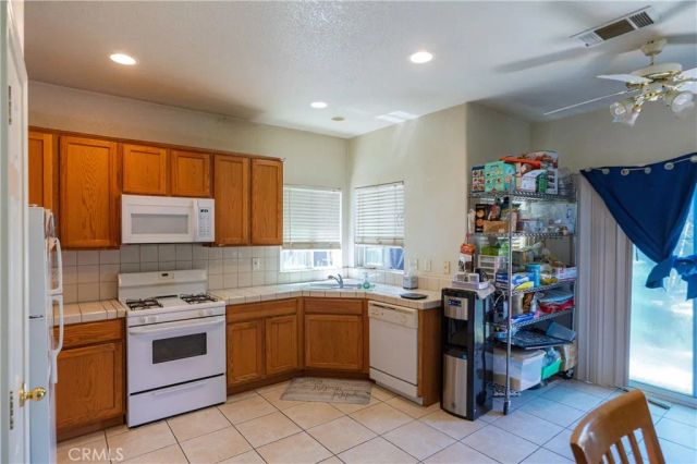 123 Manzanita Avenue, Merced, CA 95341