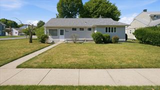 2513 Cedar Street, East Meadow, NY 11554