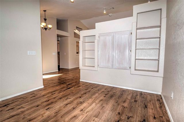 215 S Windsor Drive, Stillwater, OK 74074