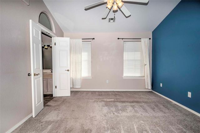 215 S Windsor Drive, Stillwater, OK 74074