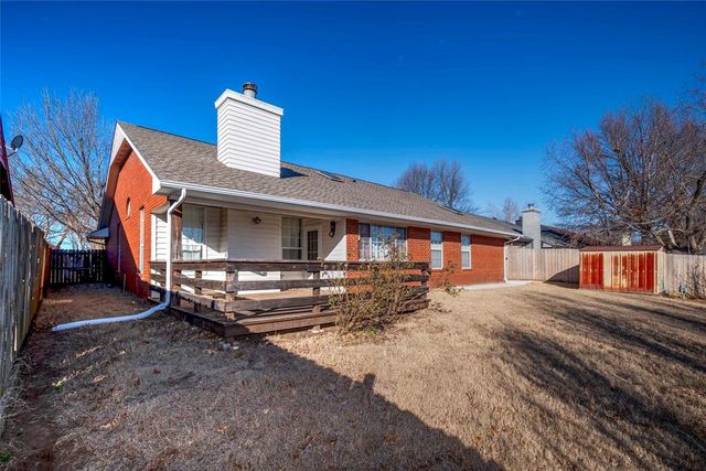 215 S Windsor Drive, Stillwater, OK 74074