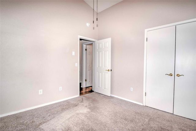 215 S Windsor Drive, Stillwater, OK 74074