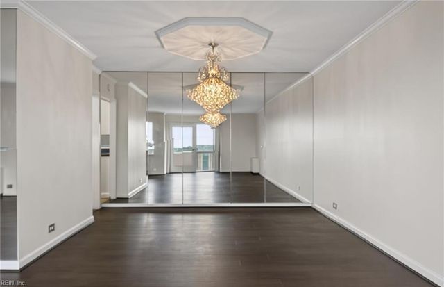 7320 Glenroie Ave Apt 10E, Norfolk, VA 23505