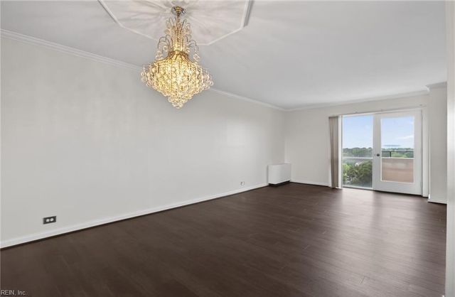7320 Glenroie Ave Apt 10E, Norfolk, VA 23505
