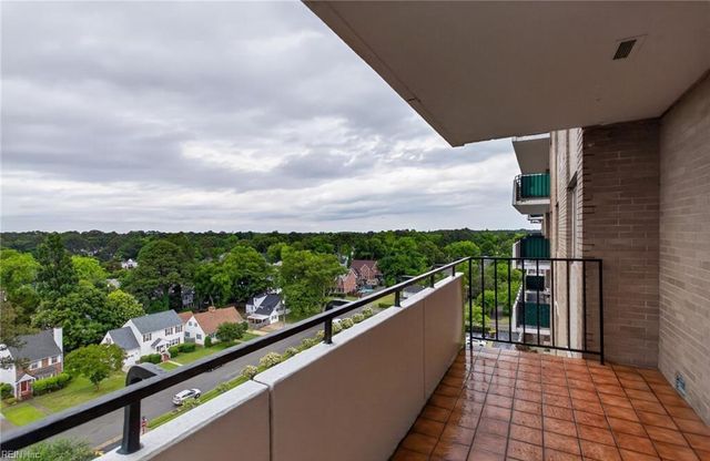 7320 Glenroie Ave Apt 10E, Norfolk, VA 23505
