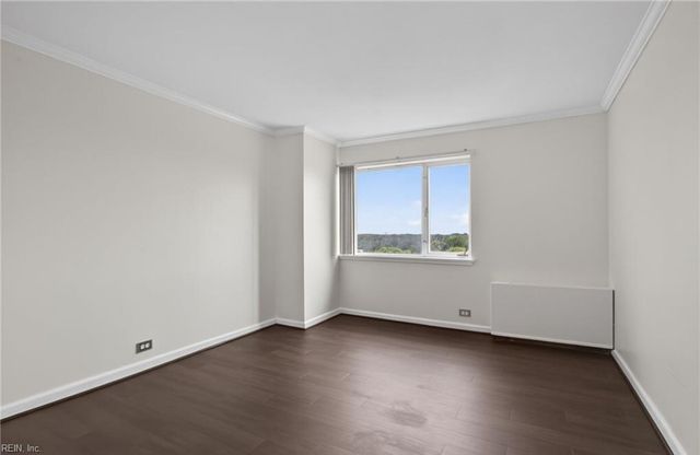 7320 Glenroie Ave Apt 10E, Norfolk, VA 23505