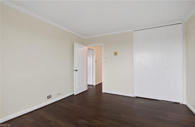 7320 Glenroie Ave Apt 10E, Norfolk, VA 23505