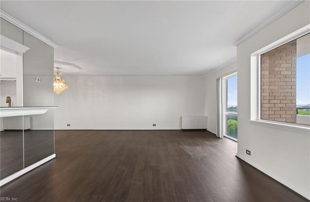 7320 Glenroie Ave Apt 10E, Norfolk, VA 23505